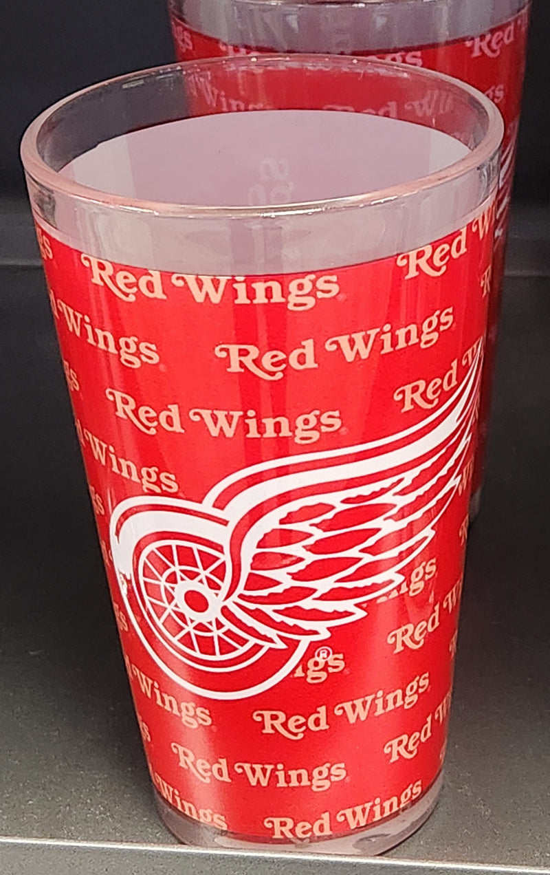 Detroit Red Wings Wrap Around Glass