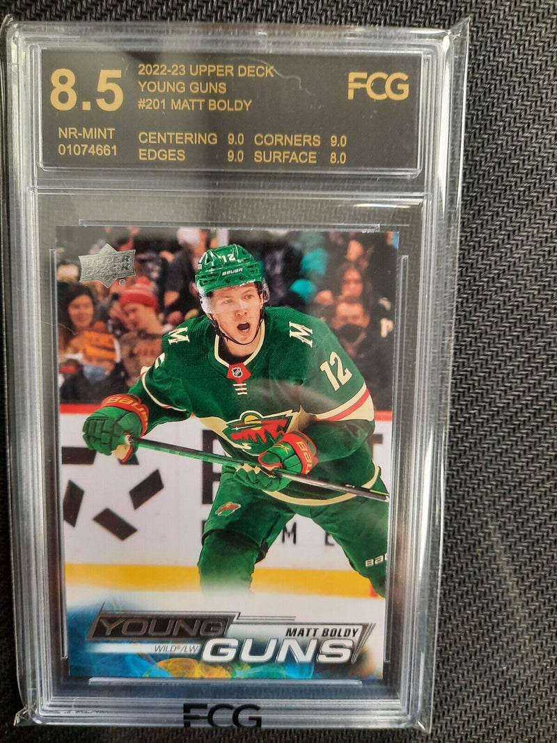 2022-23 YOUNG GUNS ROOKIE CARD - Matt Boldy 8.5