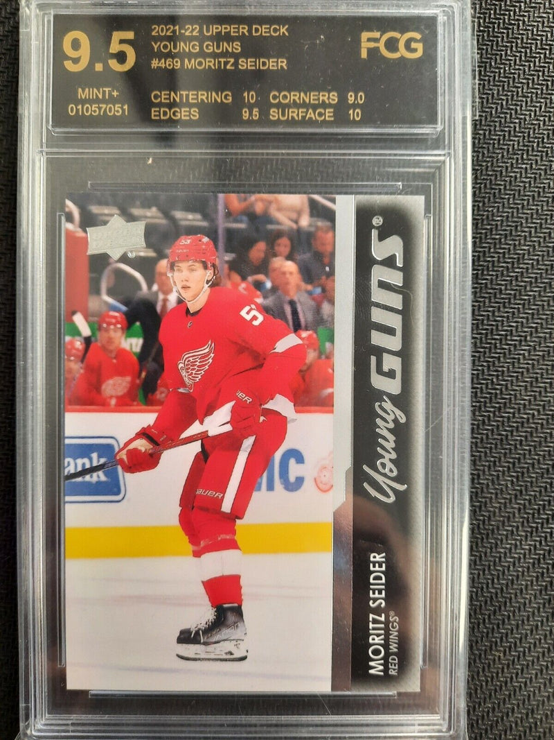 2021-22 YOUNG GUNS ROOKIE CARD - Moritz Seider 9.5 B