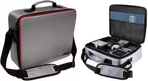 Ultra Pro - Collectors Deluxe Carrying Case